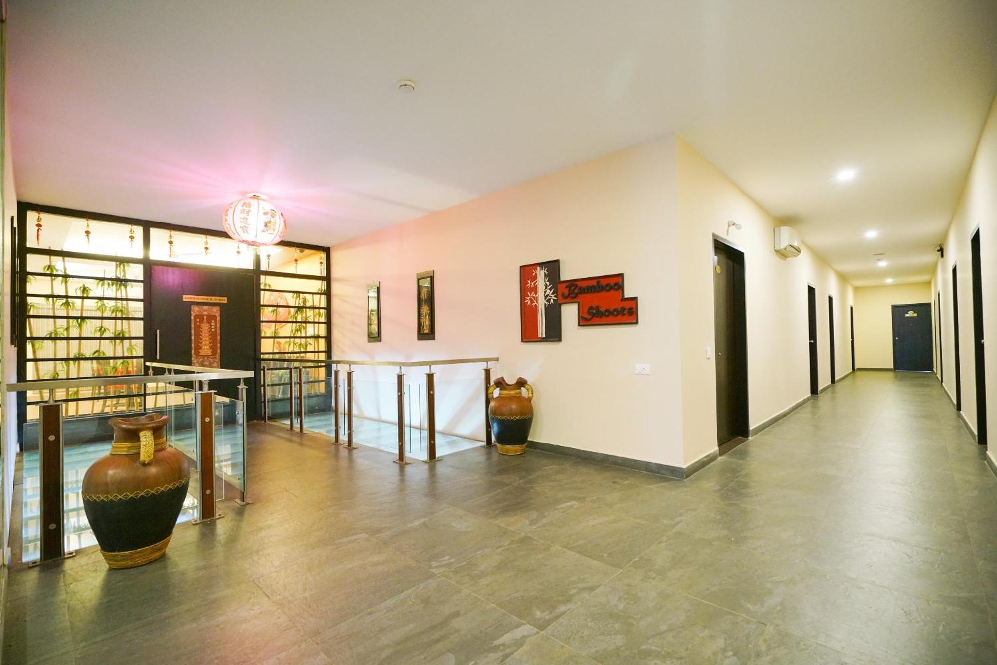 Super Townhouse Mookkannoor Tourist Home Angamaly Extérieur photo