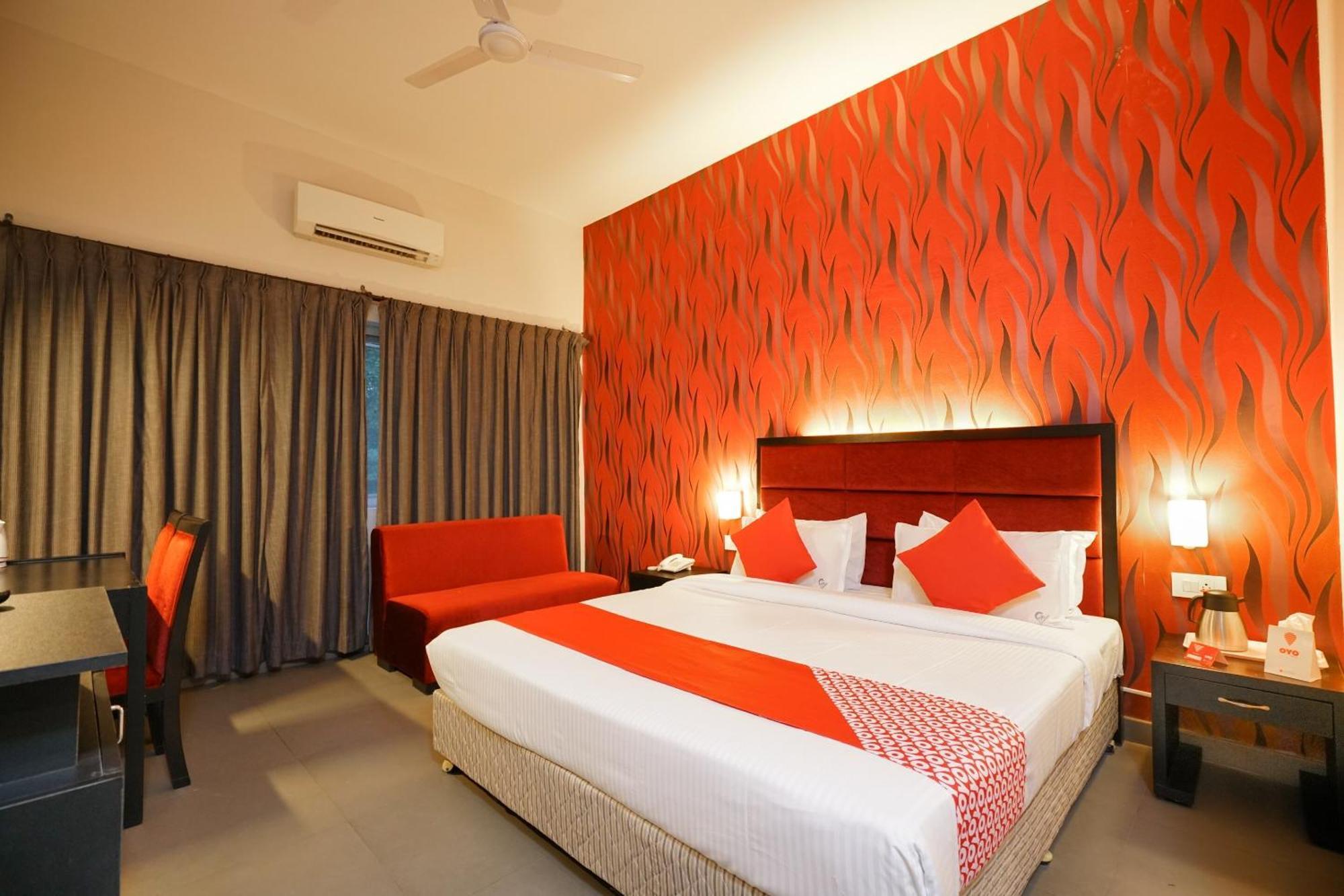 Super Townhouse Mookkannoor Tourist Home Angamaly Extérieur photo